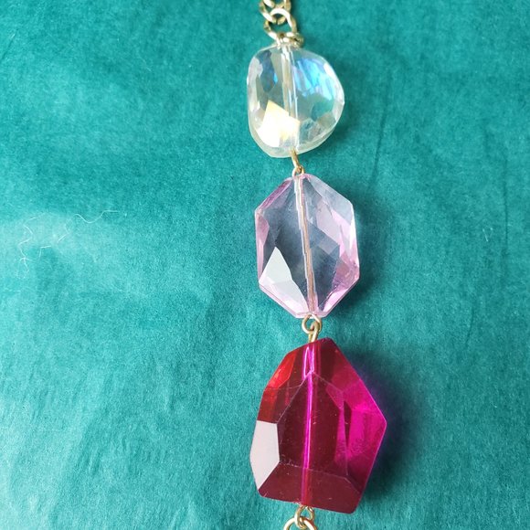 2/15$ Multiple strands chain and pink necklace - Picture 2 of 5